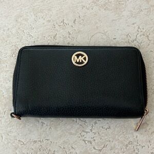 MICHAEL Michael Kors Black Wallet